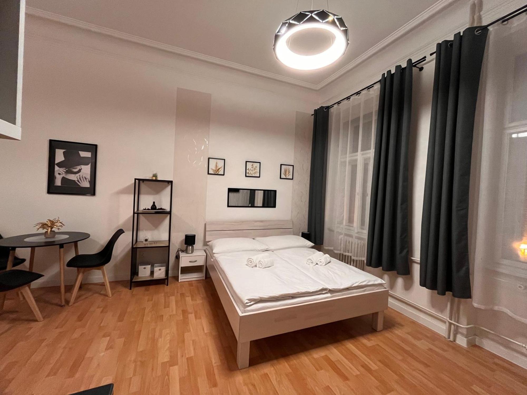 Golden Old Apartmán